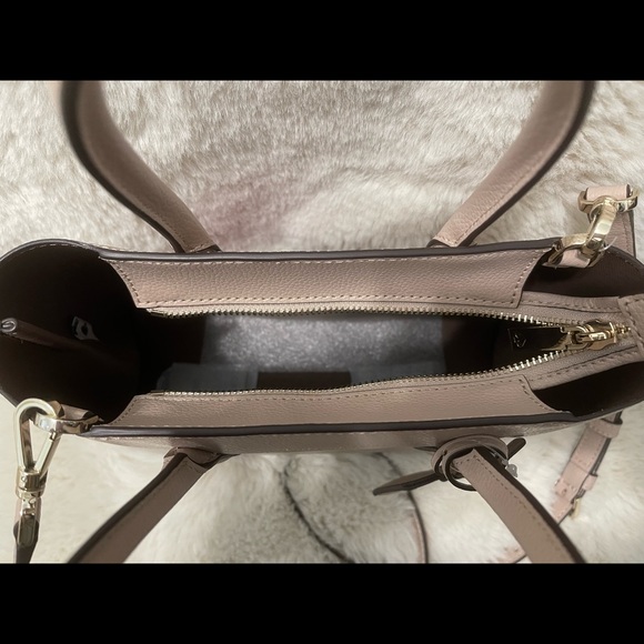 Brand new Kate spade purse - authentic - Picture 4 of 6